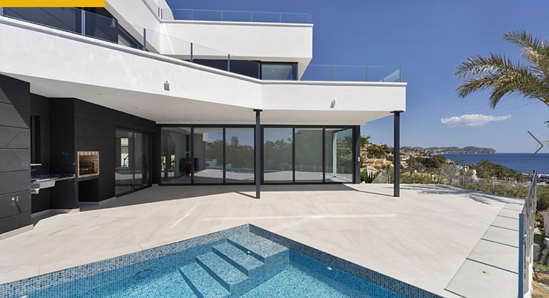 Modern luxury villa newly built with sea views in Les Bassetes Calpe